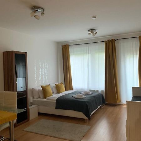 Corvin Fontana Apartment Budapest Ngoại thất bức ảnh